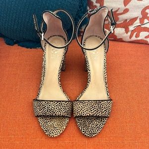 VINCE CAMUTO Small Leopard Print Calf Hair Ankle Strap Block Heel